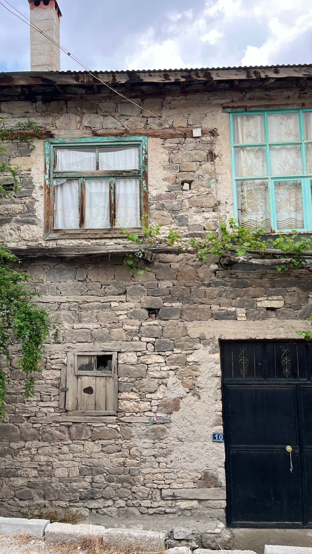 Konya'nın evin altından sokak geçen mahallesi görenleri şaşırtıyor 40